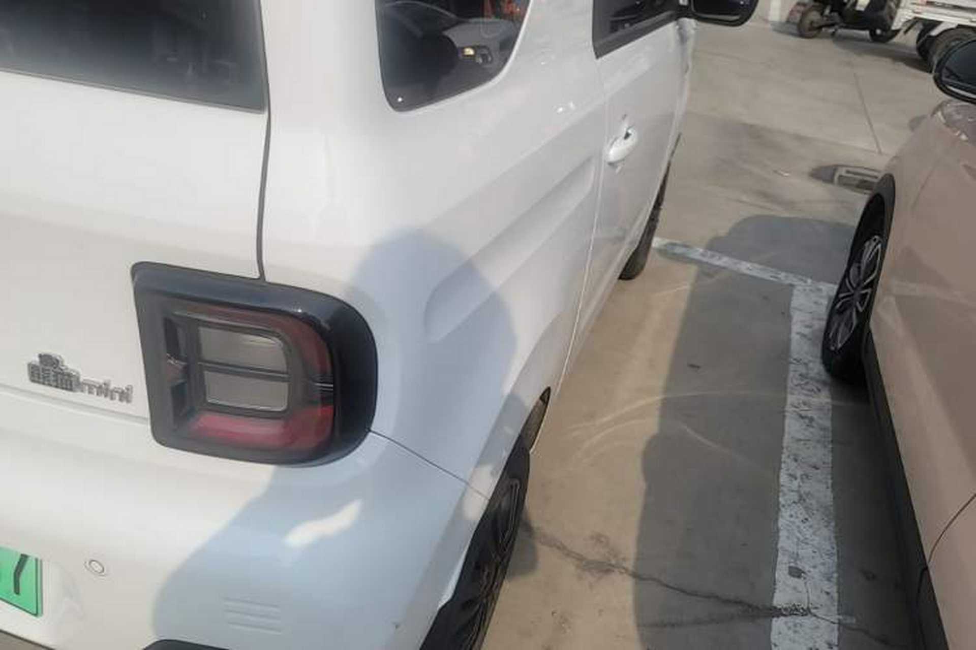 Used Geely Galaxy Panda 2024 Panda Mini 200km Endurance Bear Right Rear Taillight