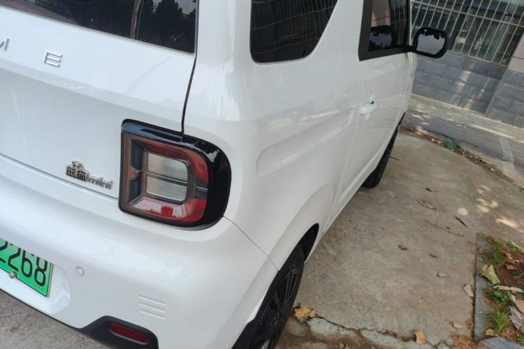 Used Geely Galaxy Panda 2024 Panda Mini 200km Endurance Bear Right Rear Taillight