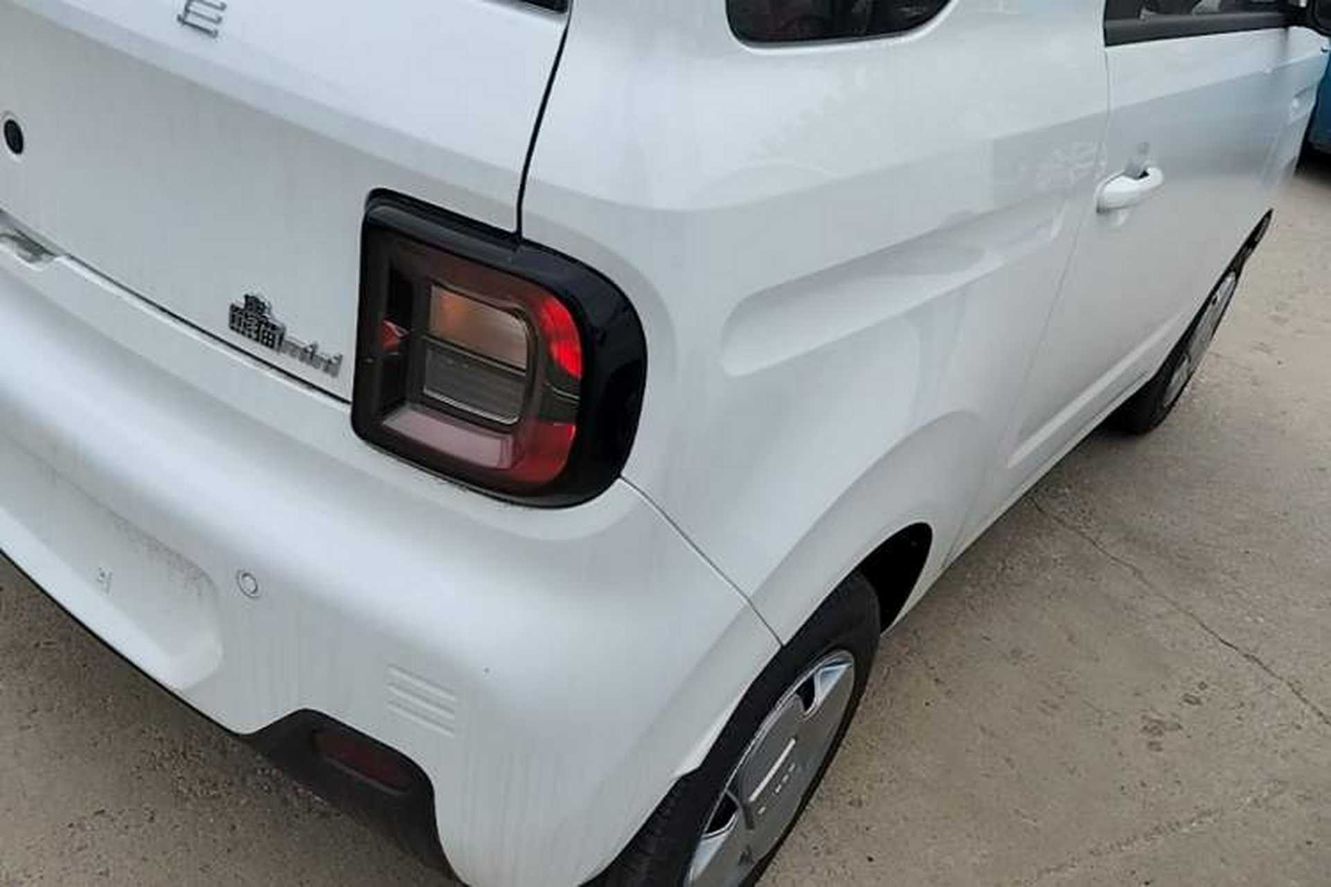 Used Geely Galaxy Panda 2024 Panda Mini 200km Endurance Bear Right Rear Taillight