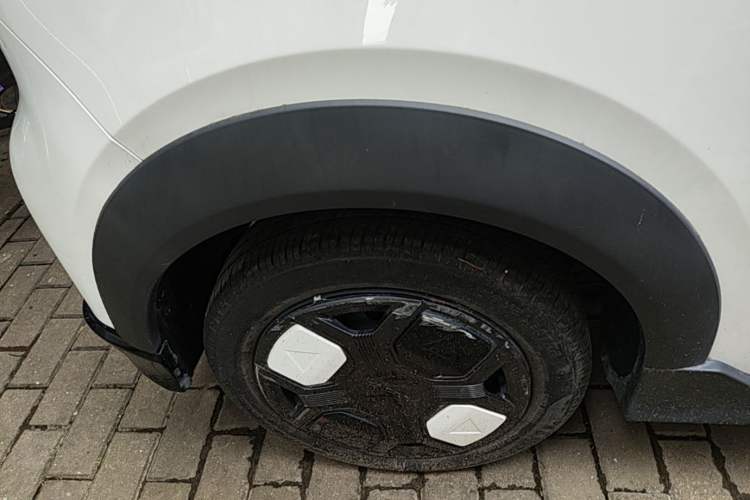 Used Geely Galaxy Panda 2024 200km Panda Kart Right Rear Wheel Hub