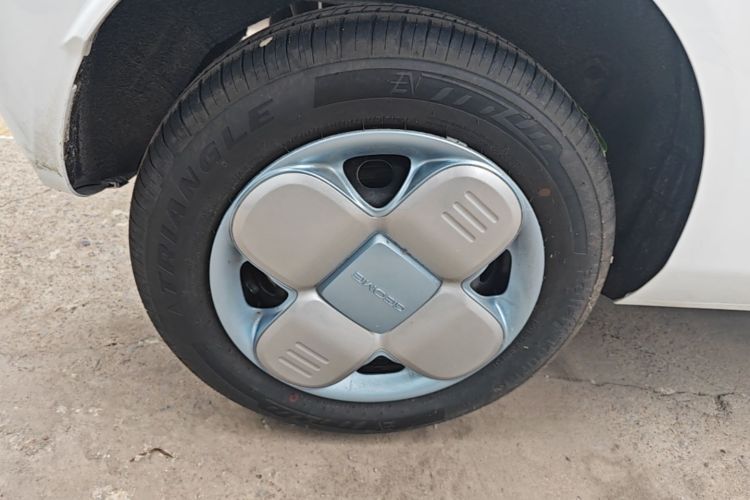 Used Geely Galaxy Panda 2024 Panda Mini 200km Endurance Bear Right Rear Wheel Hub