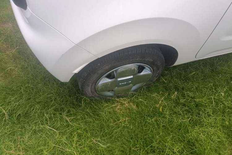 Used Geely Galaxy Panda 2024 Panda Mini 200km Endurance Bear Right Rear Wheel Hub