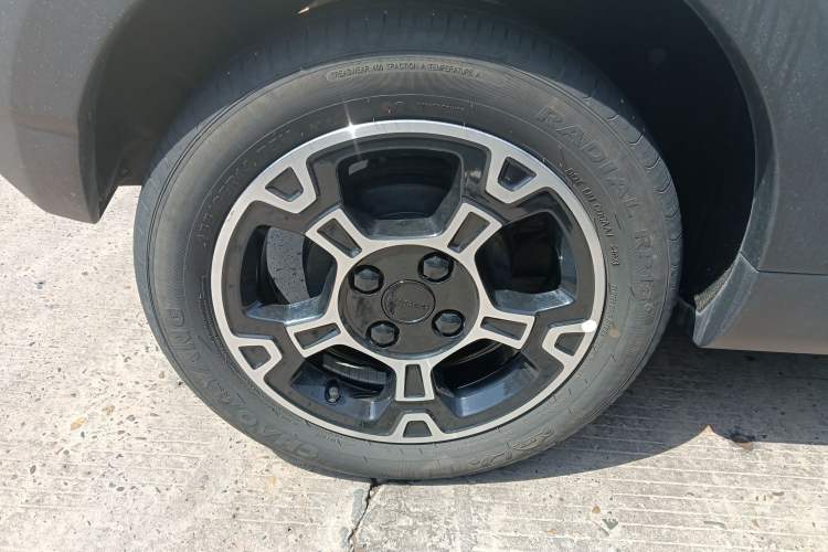 Used Geely Galaxy Panda 2024 200km Panda Rider Right Rear Wheel Hub