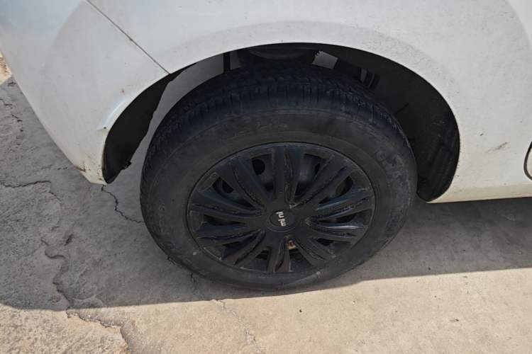 Used Geely Galaxy Panda 2024 Panda Mini 200km Endurance Bear Right Rear Wheel Hub