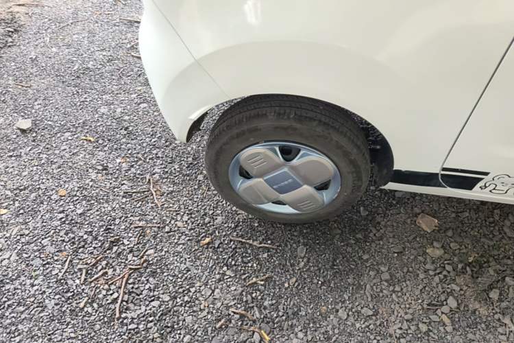 Used Geely Galaxy Panda 2024 Panda Mini 200km Endurance Bear Right Rear Wheel Hub