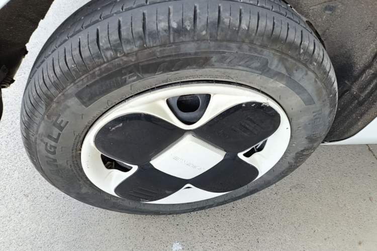 Used Geely Galaxy Panda 2024 Panda Mini 200km Endurance Bear Right Rear Wheel Hub