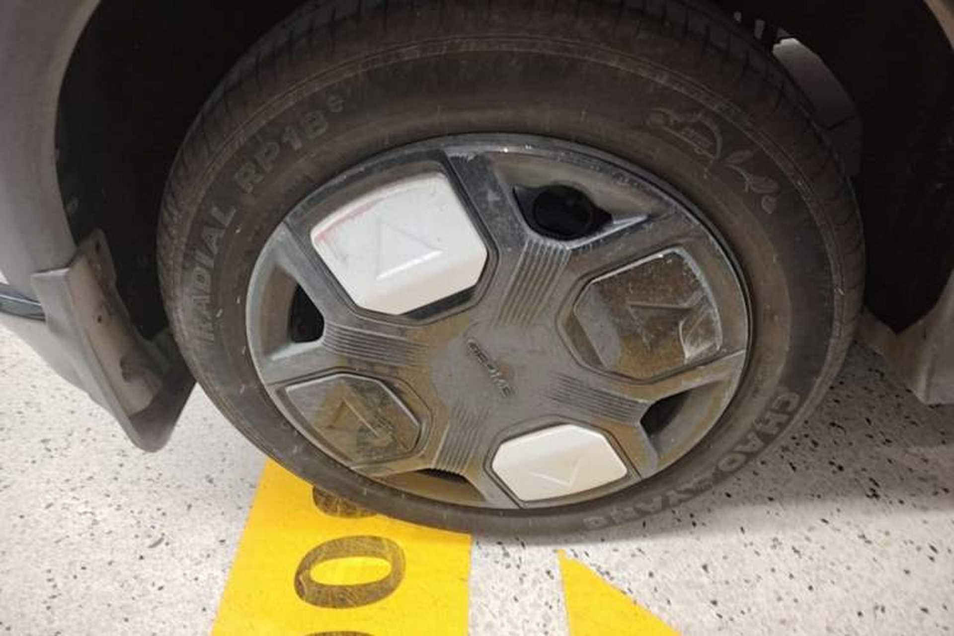Used Geely Galaxy Panda 2024 200km Panda Kart Right Rear Wheel Hub