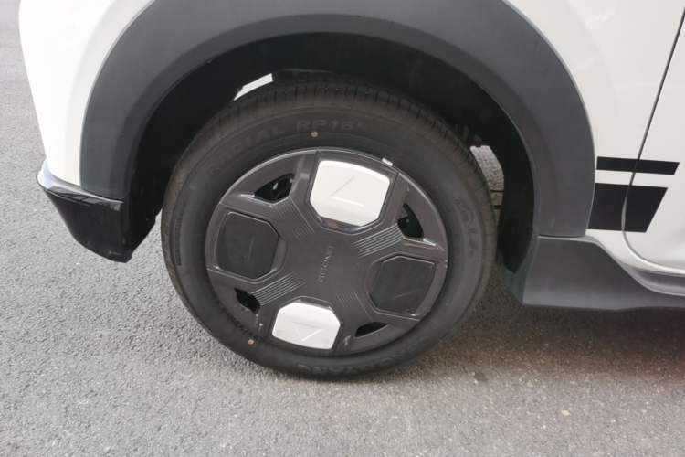Used Geely Galaxy Panda 2024 200km Panda Kart Right Rear Wheel Hub