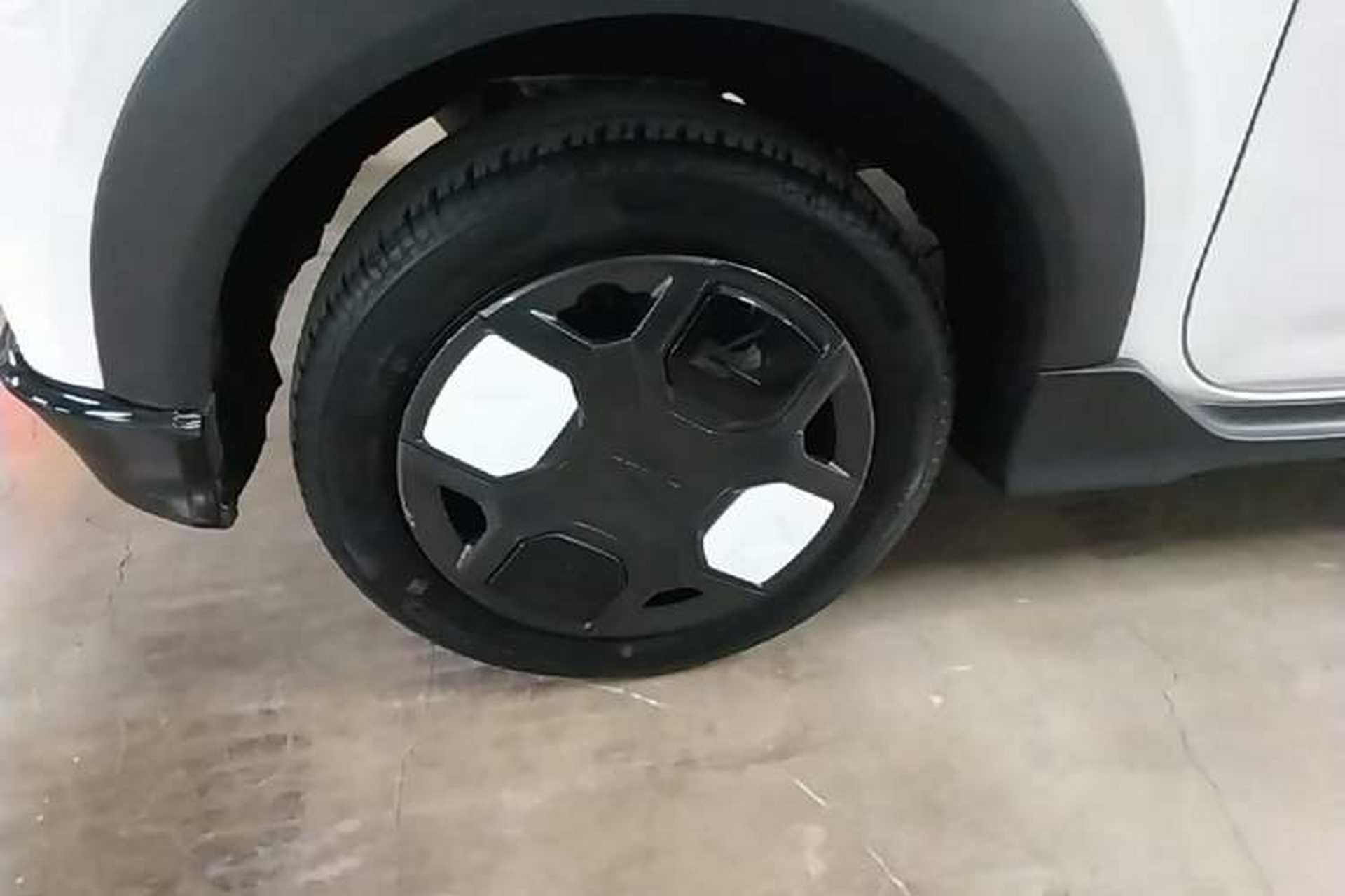 Used Geely Galaxy Panda 2024 200km Panda Kart Right Rear Wheel Hub