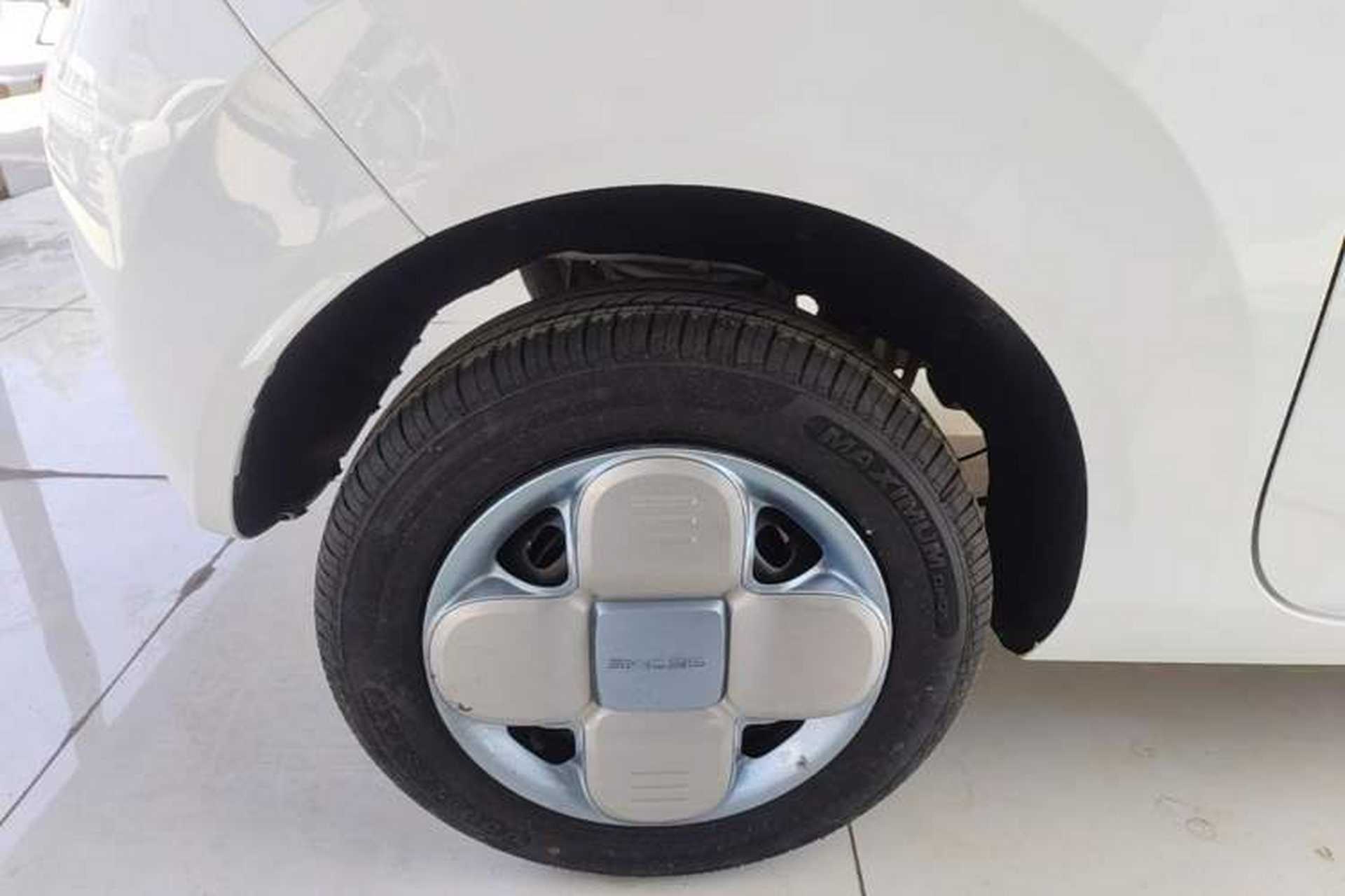 Used Geely Galaxy Panda 2024 Panda Mini 200km Endurance Bear Right Rear Wheel Hub