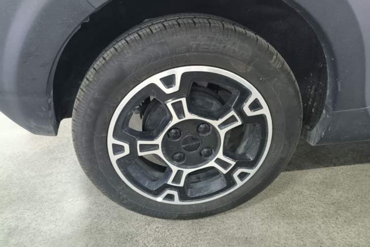 Used Geely Galaxy Panda 2024 200km Panda Rider Right Rear Wheel Hub