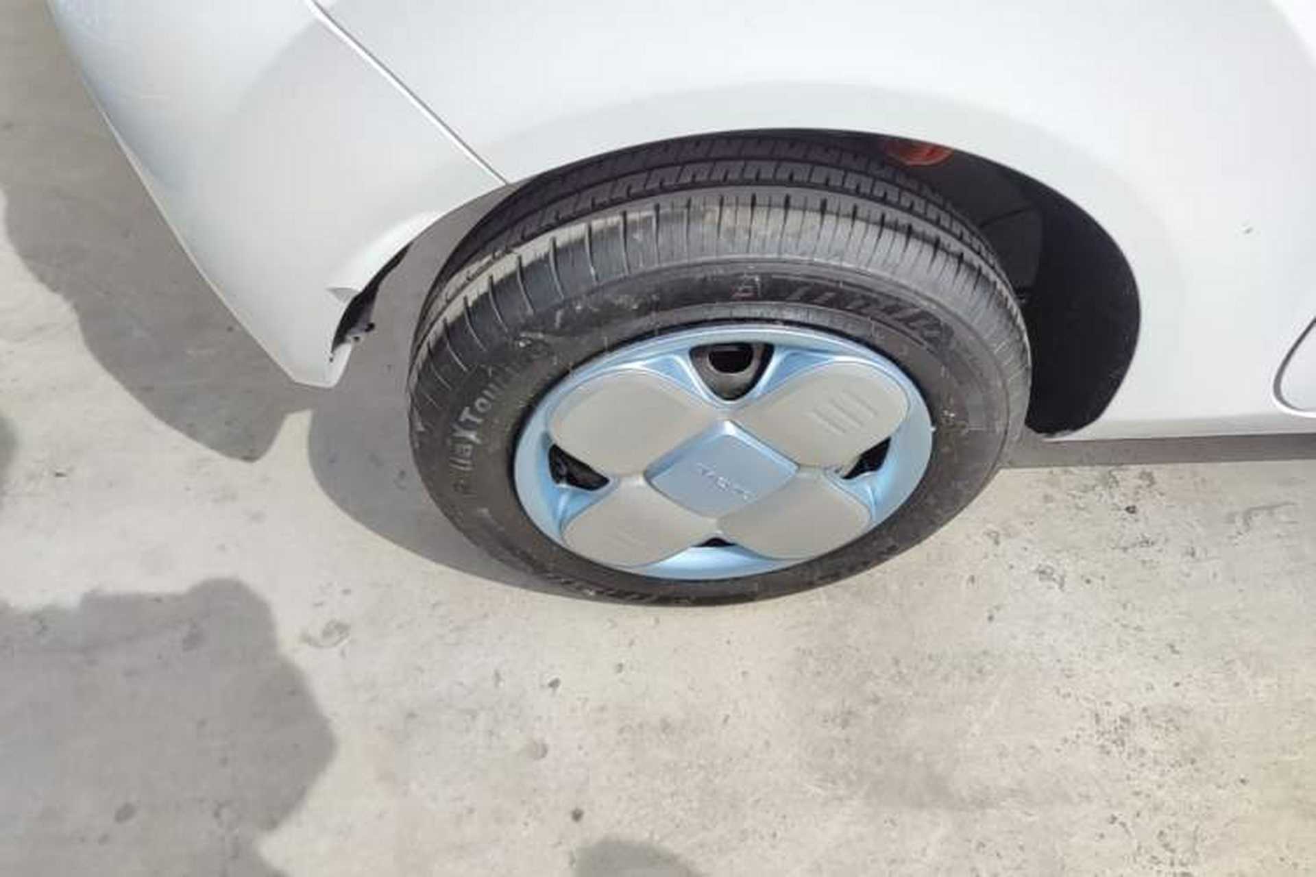 Used Geely Galaxy Panda 2024 Panda Mini 200km Endurance Bear Right Rear Wheel Hub