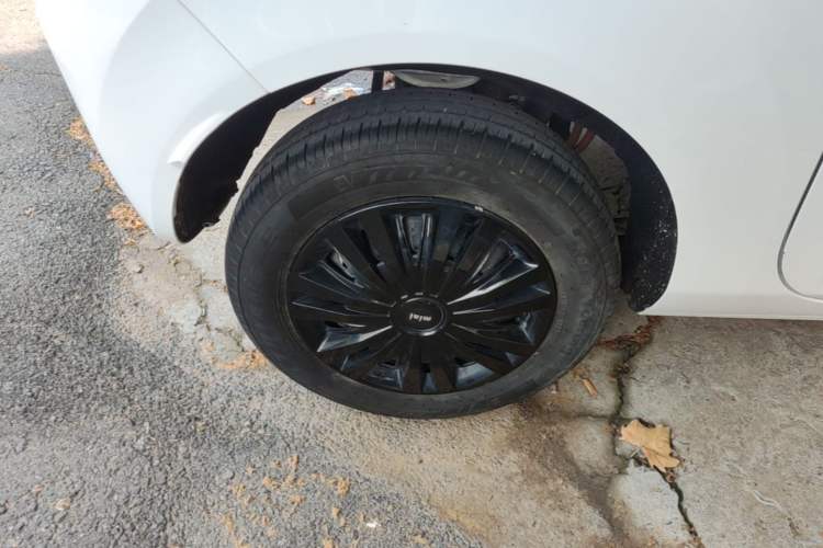 Used Geely Galaxy Panda 2024 Panda Mini 200km Endurance Bear Right Rear Wheel Hub