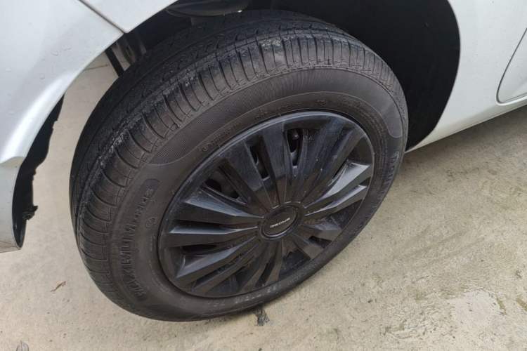 Used Geely Galaxy Panda 2024 Panda Mini 200km Endurance Bear Right Rear Wheel Hub