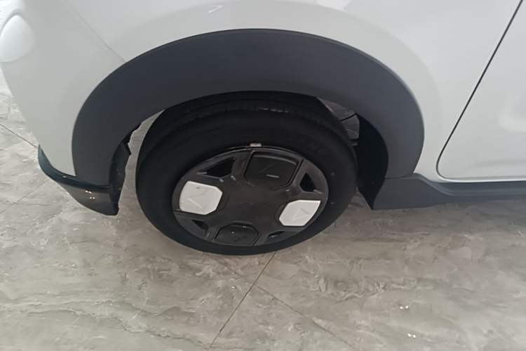 Used Geely Galaxy Panda 2024 200km Panda Kart Right Rear Wheel Hub