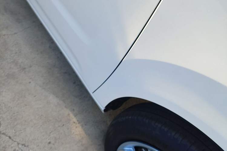 Used Geely Galaxy Panda 2024 Panda Mini 200km Endurance Bear Right Side Sill