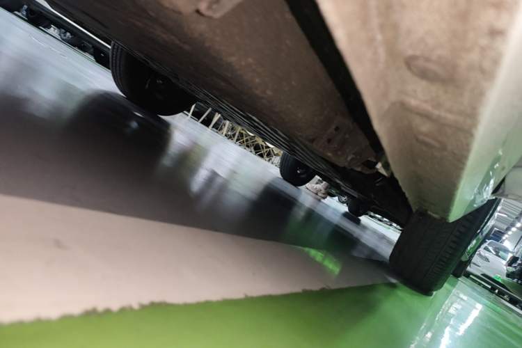 Used Geely Galaxy Panda 2024 Panda Mini 200km Endurance Bear Right Side Sill