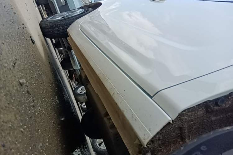 Used Geely Galaxy Panda 2024 Panda Mini 200km Longteng PRO Edition Right Side Sill