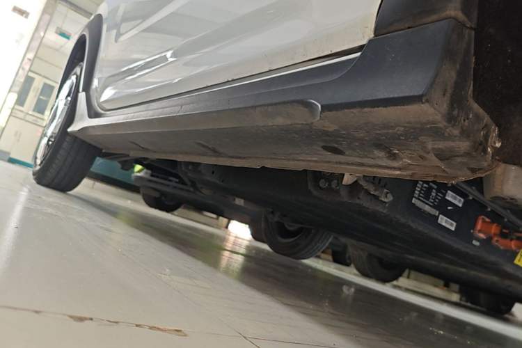 Used Geely Galaxy Panda 2024 200km Panda Kart Right Side Sill