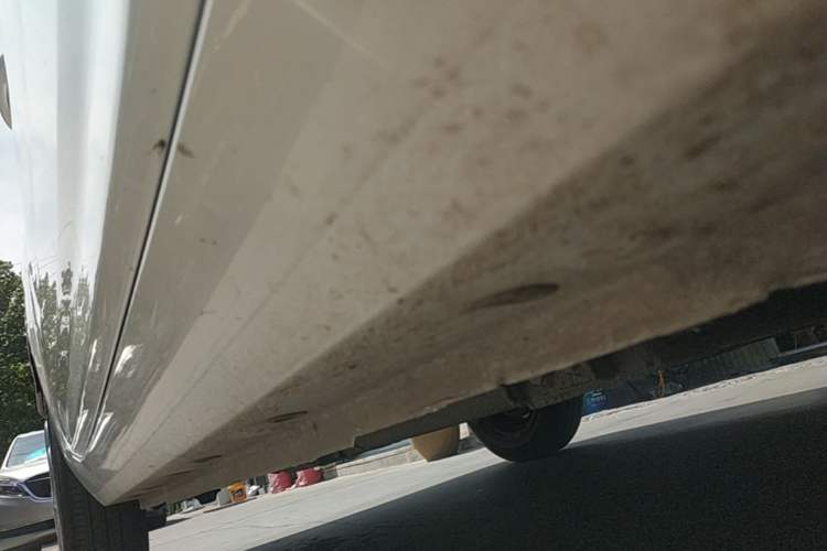 Used Geely Galaxy Panda 2024 Panda Mini 200km Endurance Bear Right Side Sill