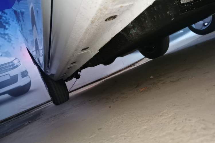 Used Geely Galaxy Panda 2024 Panda Mini 200km Endurance Bear Right Side Sill