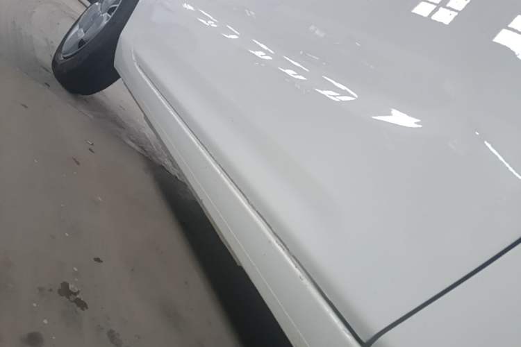 Used Geely Galaxy Panda 2024 Panda Mini 200km Endurance Bear Right Side Sill