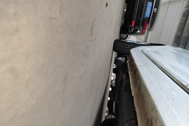 Used Geely Galaxy Panda 2024 Panda Mini 200km Endurance Bear Right Side Sill
