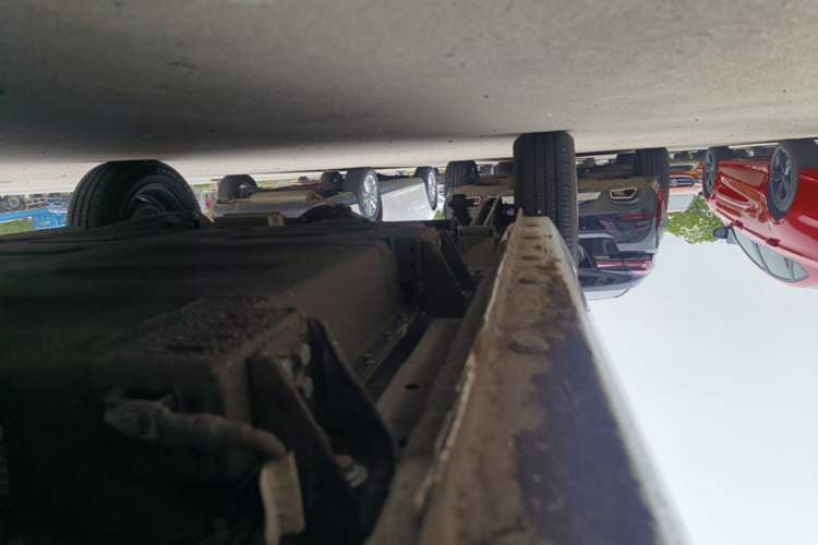 Used Geely Galaxy Panda 2024 Panda Mini 200km Endurance Bear Right Side Sill