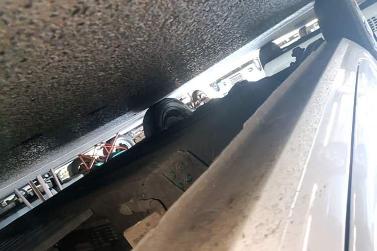 Used Geely Galaxy Panda 2024 Panda Mini 200km Dragon Edition Right Side Sill