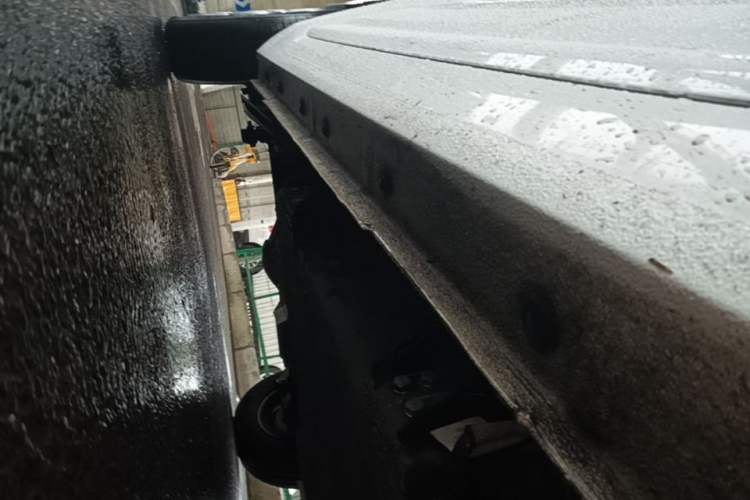 Used Geely Galaxy Panda 2024 Panda Mini 200km Endurance Bear Right Side Sill