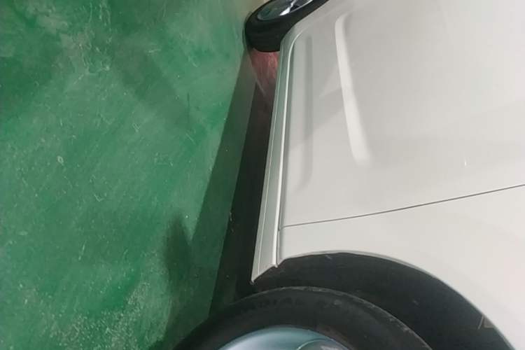 Used Geely Galaxy Panda 2024 Panda Mini 200km Endurance Bear Right Side Sill