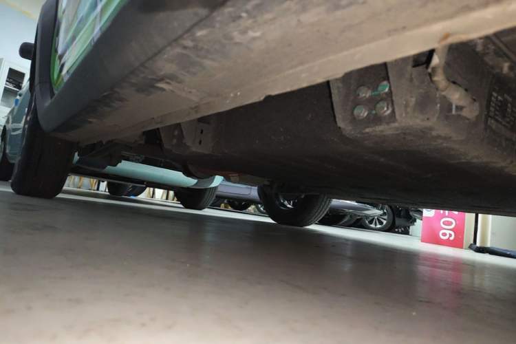 Used Geely Galaxy Panda 2024 200km Panda Rider Right Side Sill