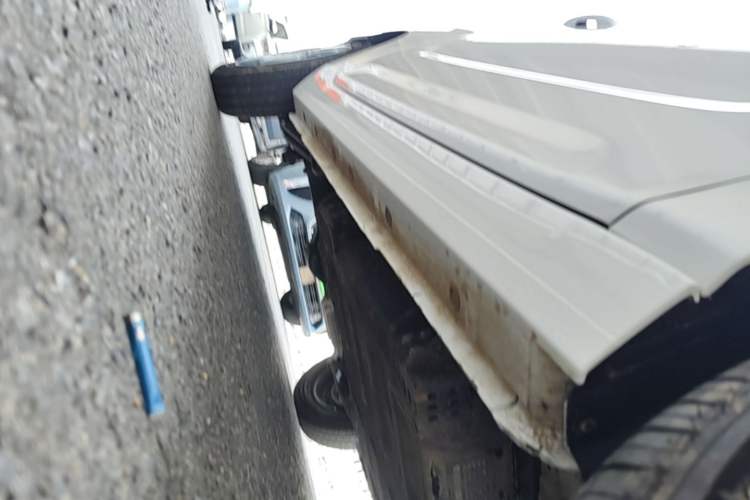 Used Geely Galaxy Panda 2024 Panda Mini 200km Endurance Bear Right Side Sill
