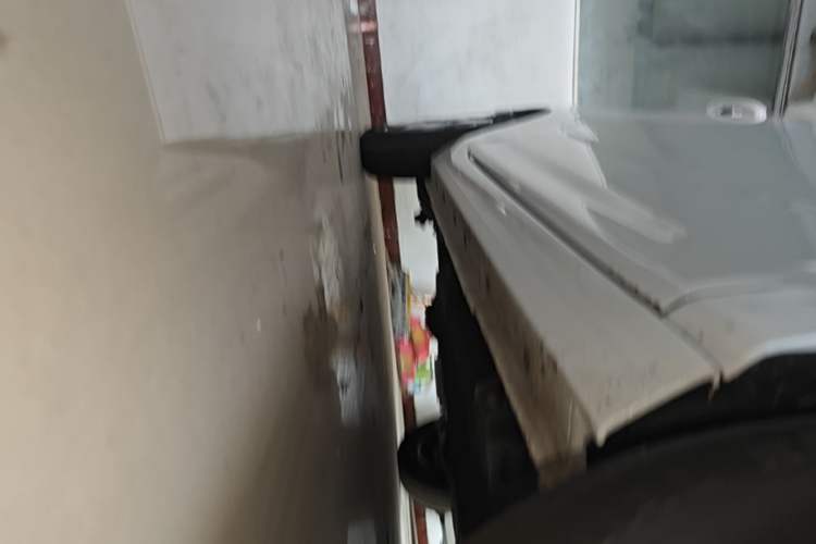 Used Geely Galaxy Panda 2024 Panda Mini 200km Endurance Bear Right Side Sill