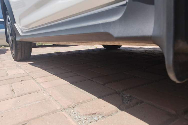 Used Geely Galaxy Panda 2024 200km Panda Kart Right Side Sill
