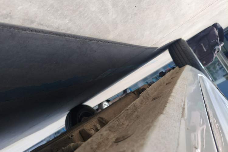 Used Geely Galaxy Panda 2024 Panda Mini 200km Endurance Bear Right Side Sill