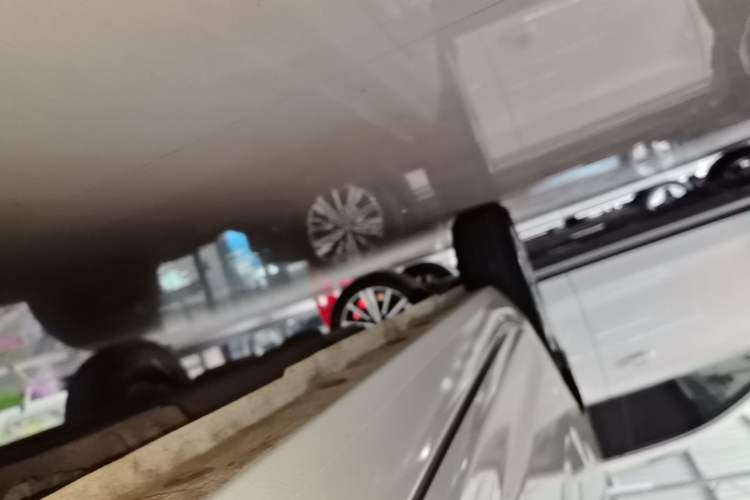 Used Geely Galaxy Panda 2024 Panda Mini 200km Endurance Bear Right Side Sill