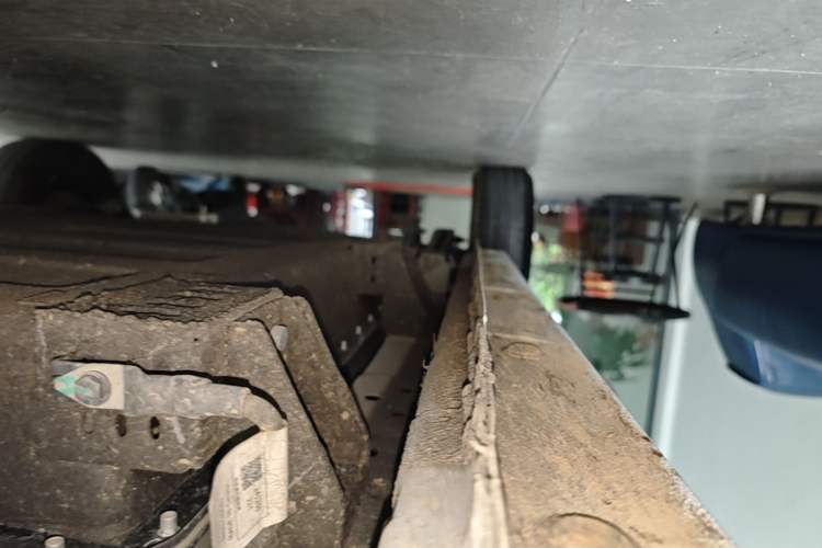 Used Geely Galaxy Panda 2024 Panda Mini 200km Endurance Bear Right Side Sill