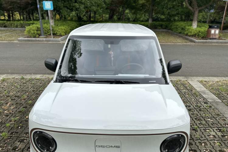 Used Geely Galaxy Panda 2024 Panda Mini 200km Endurance Bear Roof