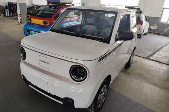 Used Geely Galaxy Panda 2024 Panda Mini 200km Endurance Bear