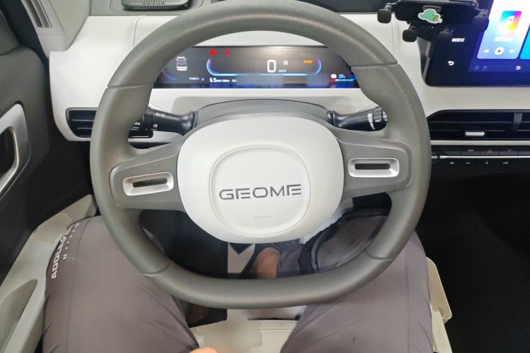 Used Geely Galaxy Panda 2024 200km Panda Rider Steering Wheel