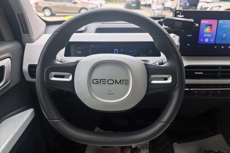 Used Geely Galaxy Panda 2024 200km Panda Rider Steering Wheel