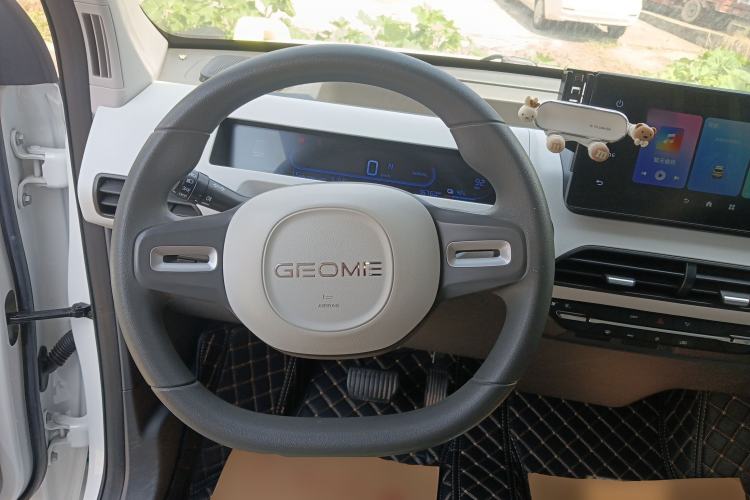 Used Geely Galaxy Panda 2024 200km Panda Rider Steering Wheel