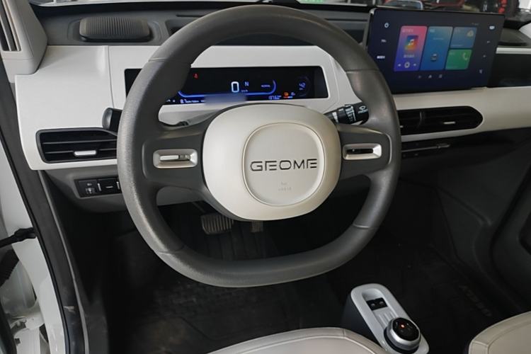 Used Geely Galaxy Panda 2024 200km Panda Rider Steering Wheel