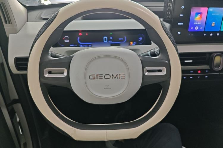 Used Geely Galaxy Panda 2024 200km Panda Kart Steering Wheel