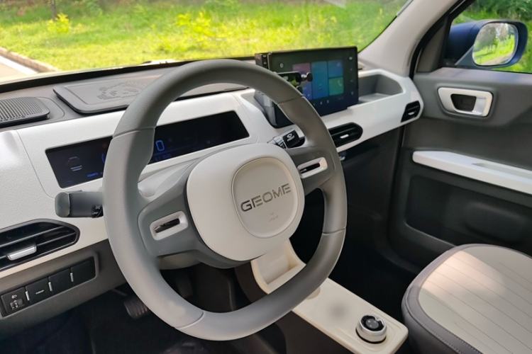 Used Geely Galaxy Panda 2024 200km Panda Kart Steering Wheel
