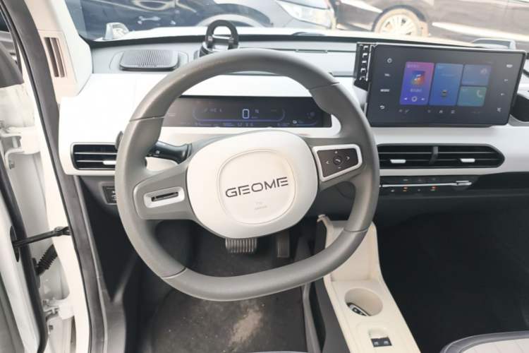 Used Geely Galaxy Panda 2024 200km Panda Kart Steering Wheel