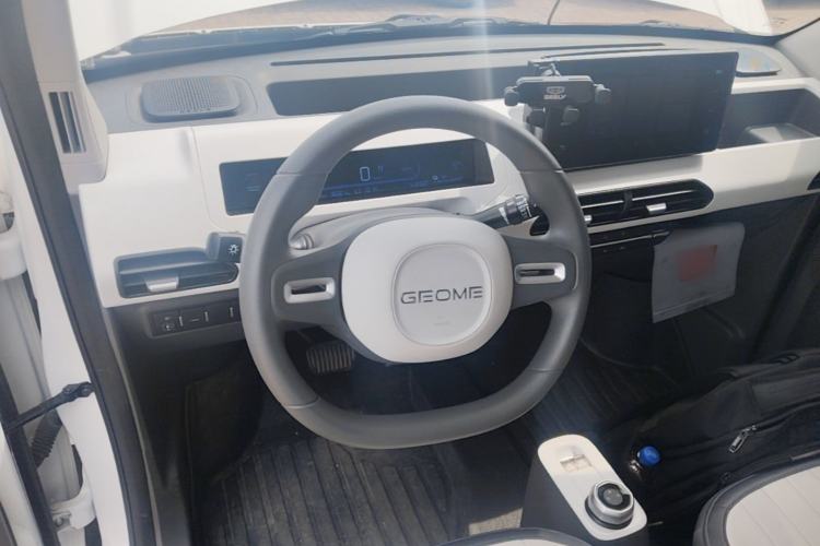 Used Geely Galaxy Panda 2024 200km Panda Kart Steering Wheel