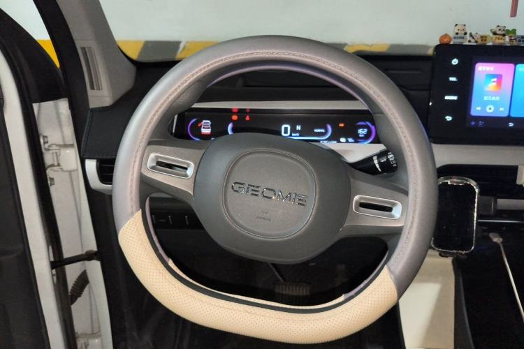 Used Geely Galaxy Panda 2024 200km Panda Kart Steering Wheel