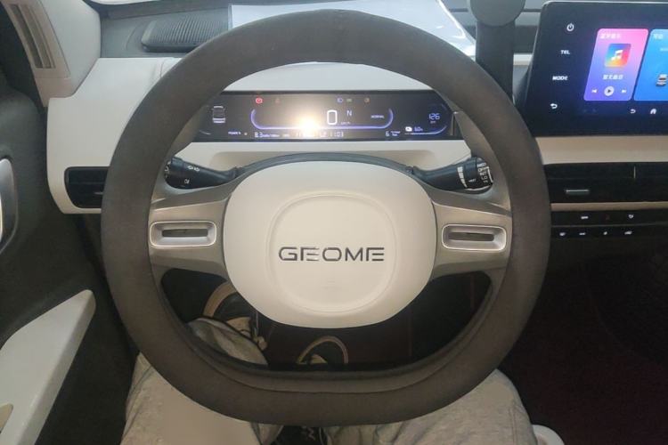 Used Geely Galaxy Panda 2024 200km Panda Rider Steering Wheel